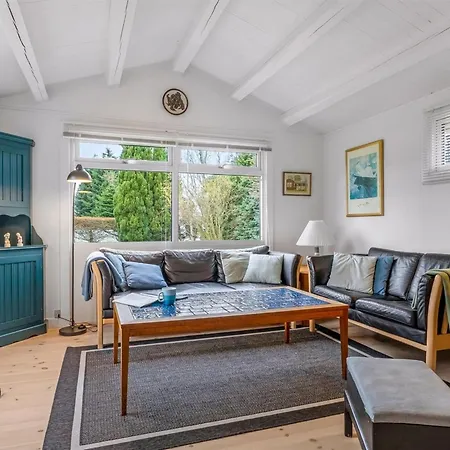 Aarno - 700m From The Sea By Interhome Bøtø By