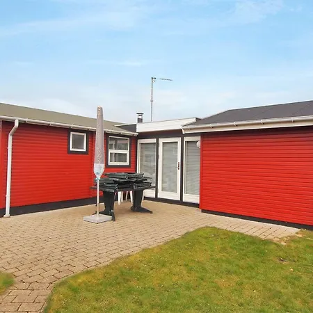 Aarno - 700m From The Sea By Interhome * Bøtø By